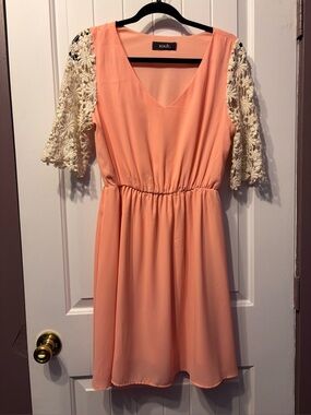 Zouk Coral Peach V-Neck Midi Dress with Cream Lace Sleeves